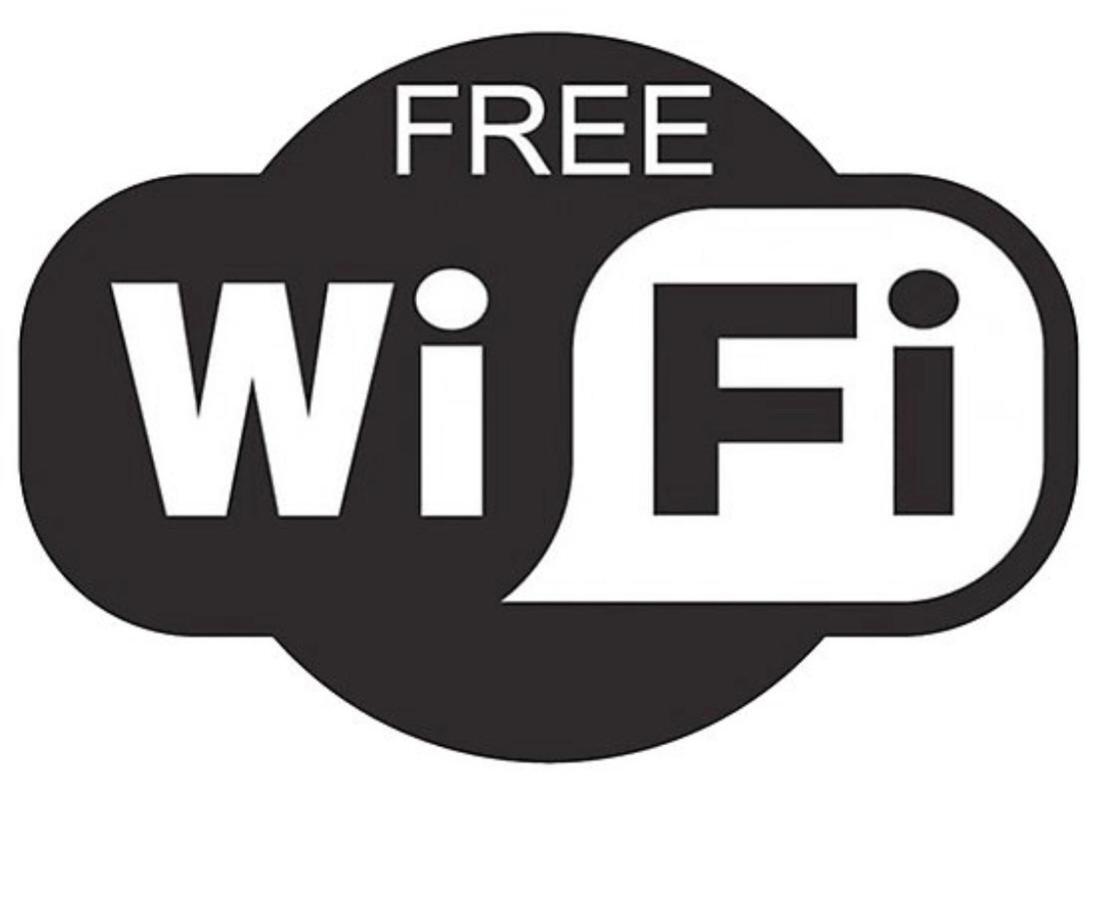 Entire Holiday Home In Blackpool With Free Parking And A Private Patio Garden Екстериор снимка